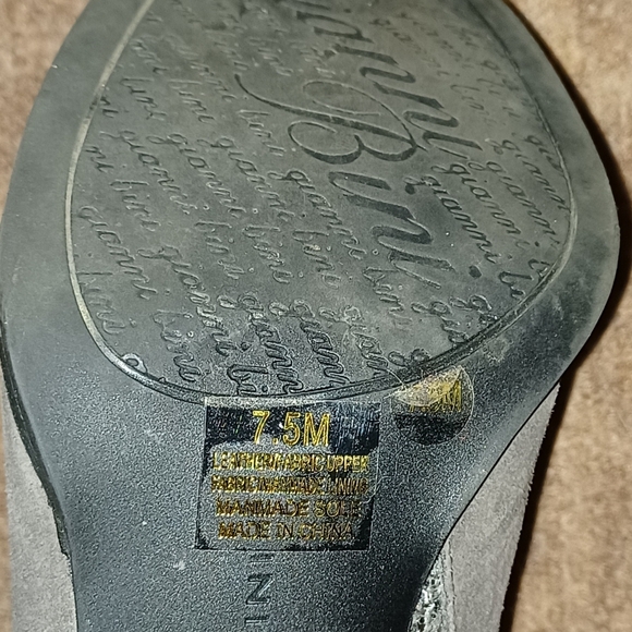 Size 7.5 glitter heel Gianni Bini booties - Picture 6 of 6